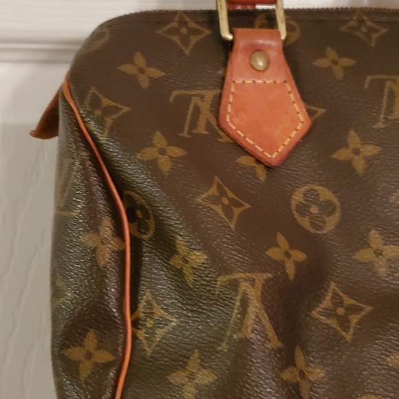 Handbag 11.75x8.5x6.5 - Picture 7 of 16